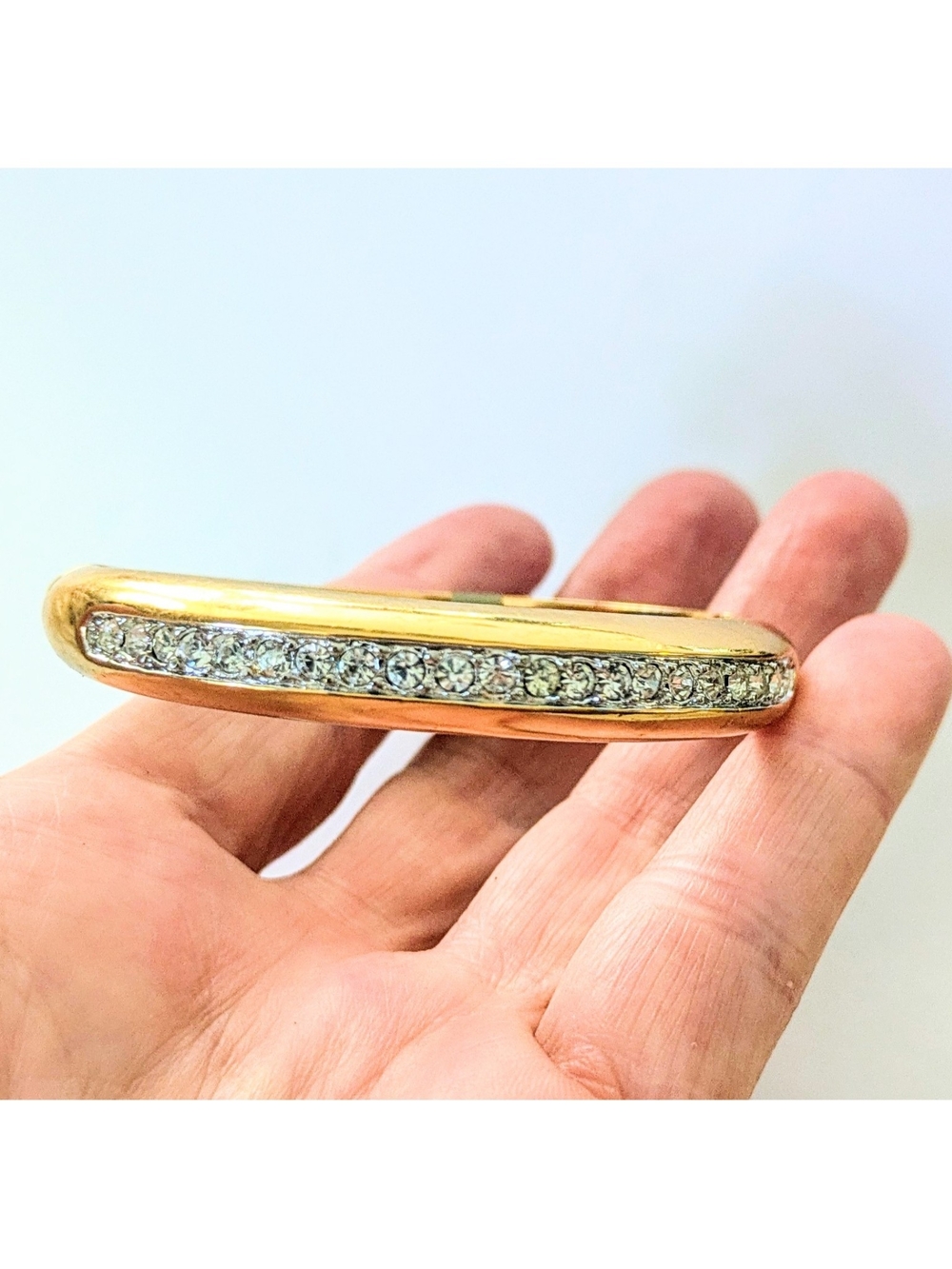 Gorgeous Vintage Gold Plated Pave Clear Crystal Hinged Bangle Bracelet Sz S